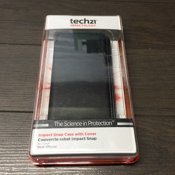 Tech 21 IPhone 5 flip case Leather - Picture 1 of 5